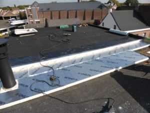 Dakisolatie plat dak Dakisolatie plat dak